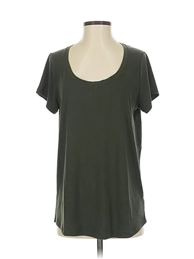 Pre-owned Athleta Short Sleeve T-shirt In Green