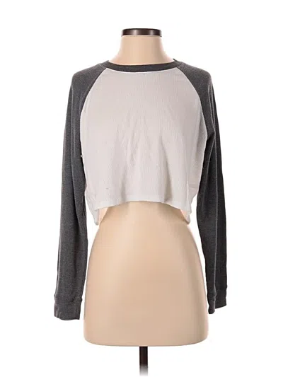 Pre-owned Forever 21 Long Sleeve T-shirt In Gray