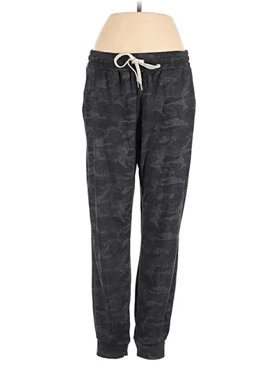 Pre-owned Vuori Casual Pants In Gray