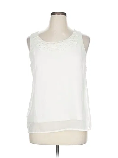 Pre-owned Elle Sleeveless Blouse In White