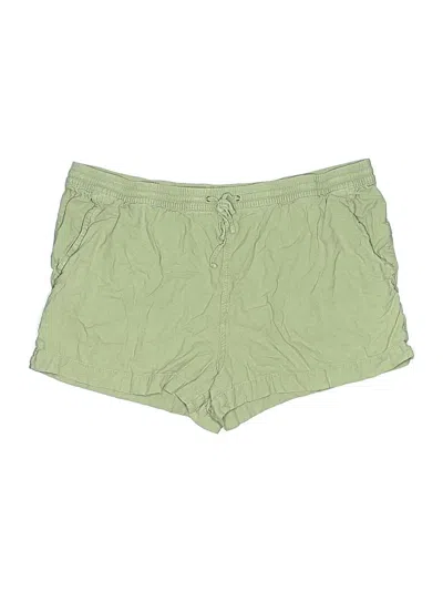 Pre-owned H&m L.o.g.g. Shorts In Green