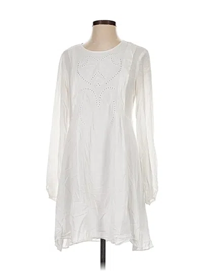 Bcbgeneration Casual Dress In White