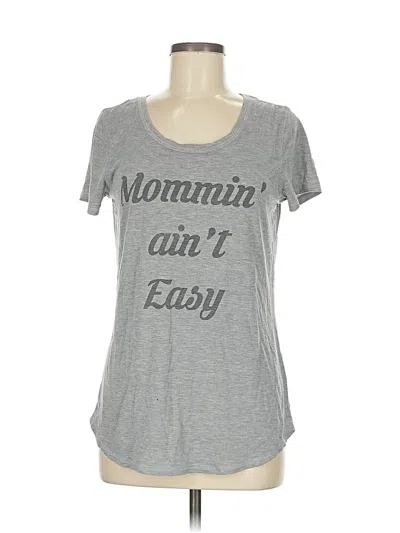 Pre-owned Maurices Short Sleeve T-shirt In Gray