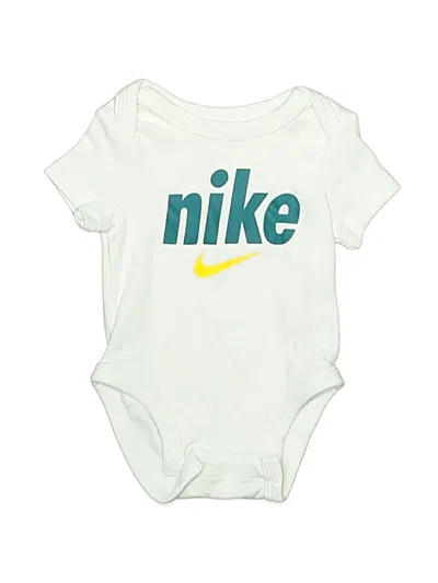 Pre-owned Nike Babies' Short Sleeve Onesie In Green