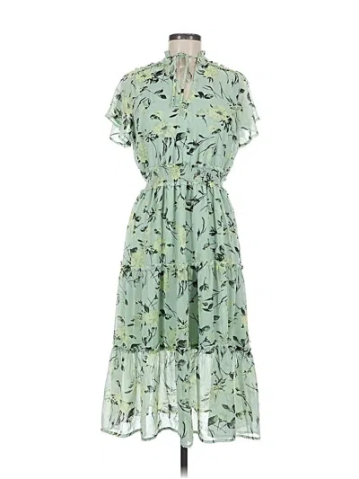 Pre-owned Melrose And Market Casual Dress In Green