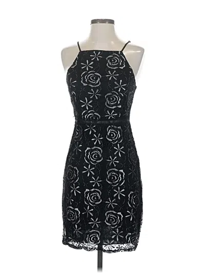 Pre-owned Francesca's Cocktail Dress In Black