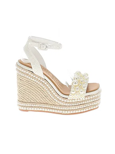 Pre-owned Gianni Bini Wedges In White