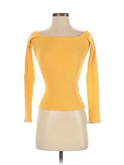 Pre-owned Hollister 3/4 Sleeve T-shirt In Yellow