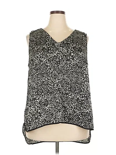 Pre-owned Lane Bryant Sleeveless T-shirt In Black