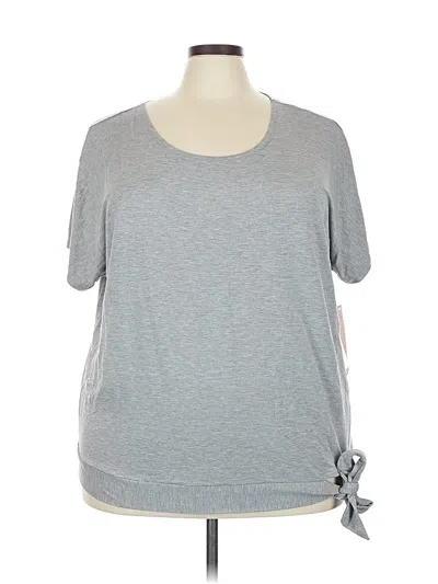 Pre-owned Nina Leonard Short Sleeve T-shirt In Gray