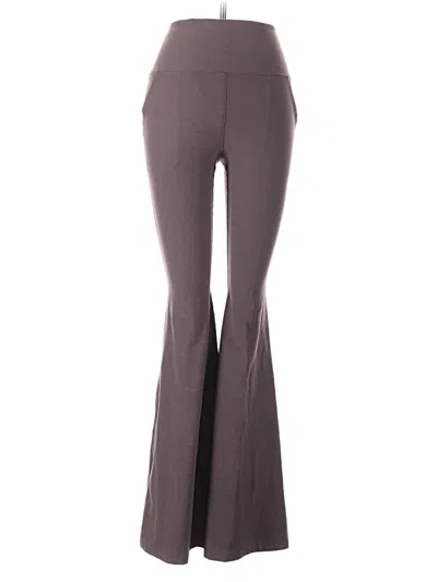 Pre-owned Beyond Yoga Dress Pants In Gray
