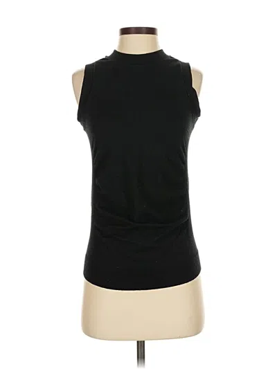 Pre-owned Athleta Sleeveless T-shirt In Black