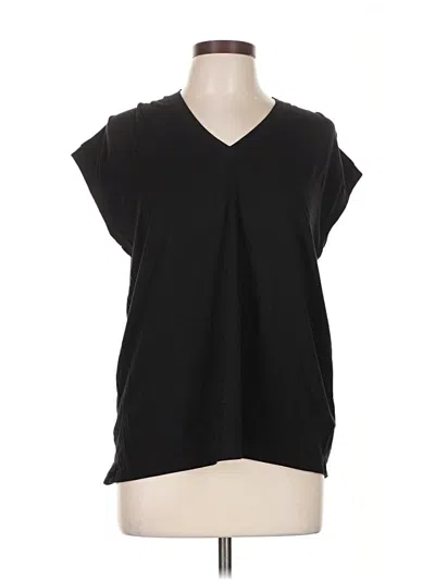 Pre-owned Athleta Sleeveless T-shirt In Black