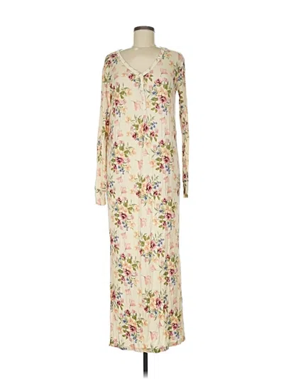 Pre-owned Posh Peanut Casual Dress In White