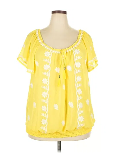 Pre-owned Torrid Short Sleeve Blouse In Yellow