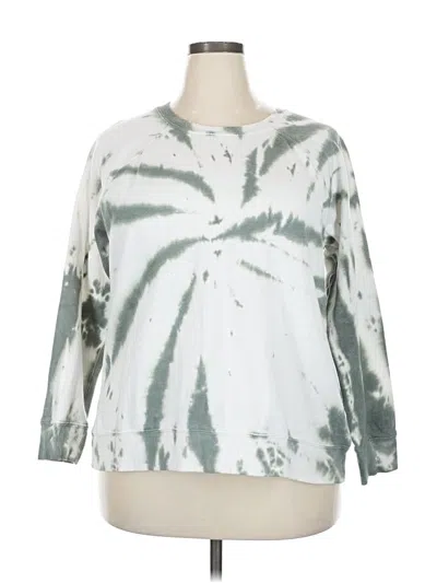 Pre-owned Maurices Sweatshirt In Silver