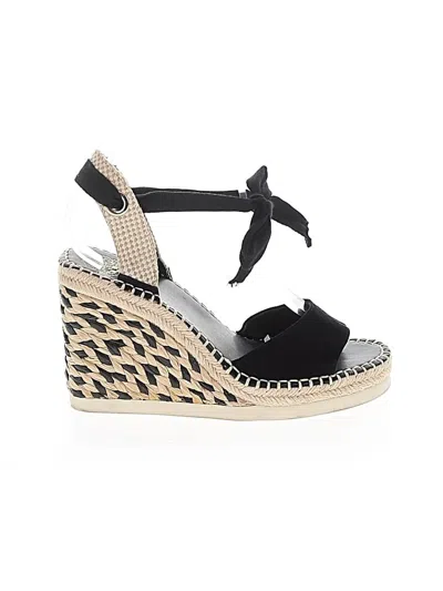 Pre-owned Vince Camuto Wedges In Black