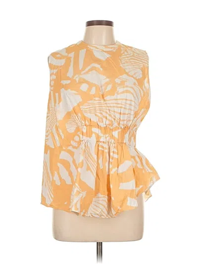Pre-owned Genny Sleeveless Blouse In Yellow