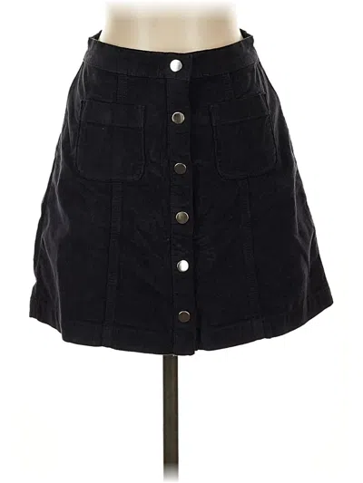 Pre-owned Urban Outfitters Casual Skirt In Black