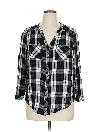 Pre-owned Torrid 3/4 Sleeve Button Down Shirt In Black