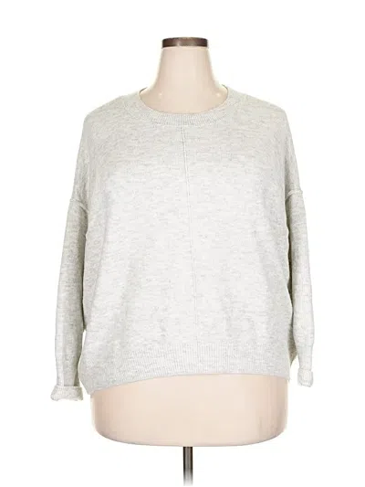 Pre-owned Vince Camuto Pullover Sweater In Gray