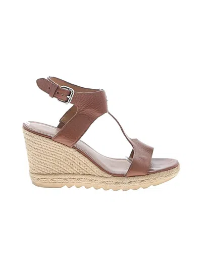 Pre-owned Coach Wedges In Brown
