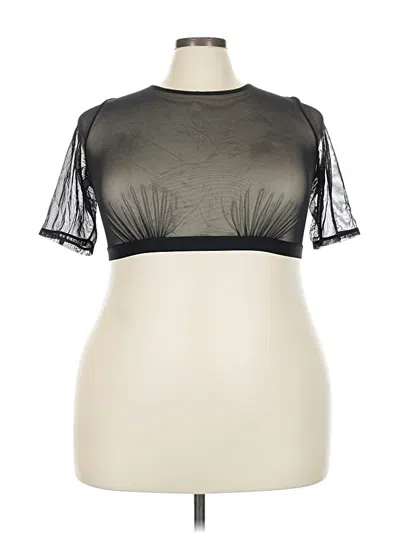 Pre-owned Torrid Short Sleeve Top Black Scoop Neck Tops