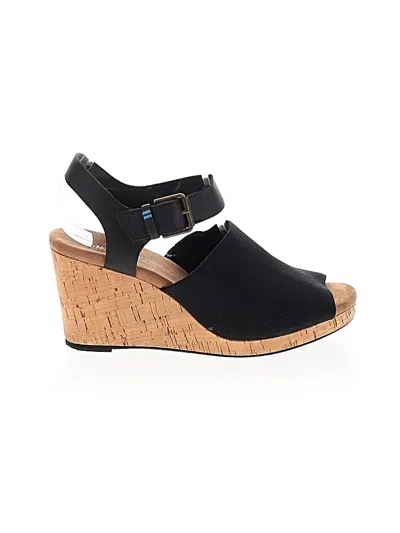 Pre-owned Toms Wedges In Black