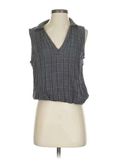 Pre-owned Cloth & Stone Tank Top Gray Plunge Neckline Tops