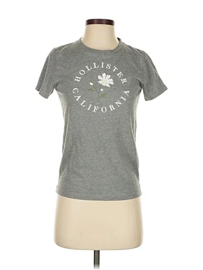Pre-owned Hollister Short Sleeve T-shirt In Gray