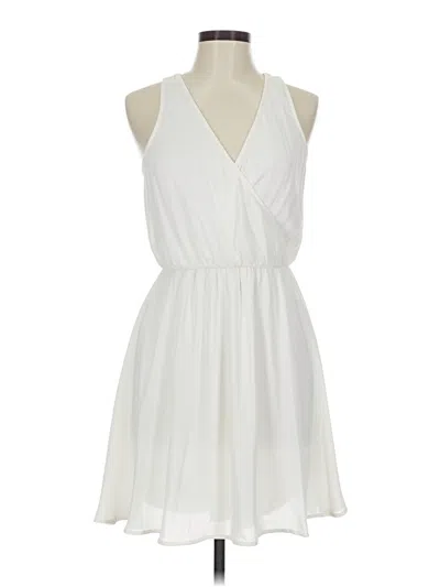 Pre-owned Lush Casual Dress In White