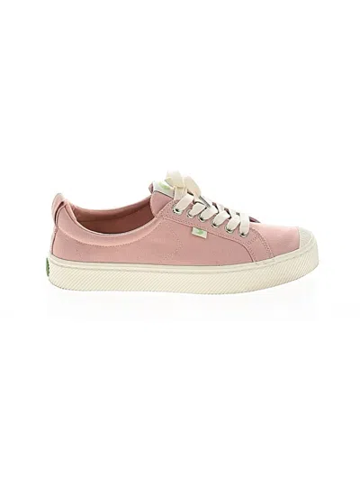 Pre-owned Cariuma Sneakers In Pink