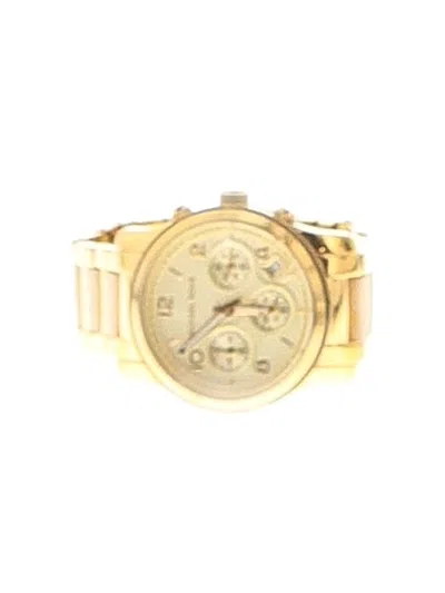 Pre-owned Michael Kors Watch In Gold
