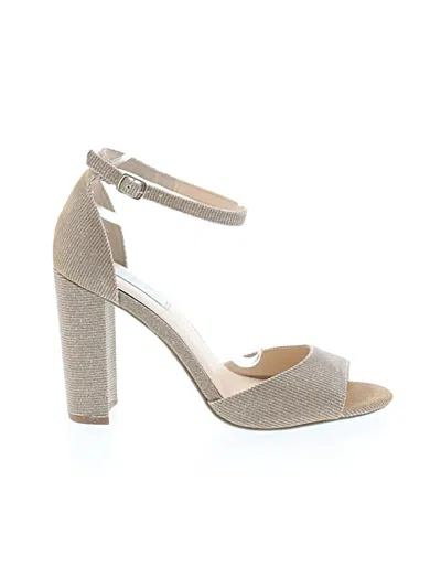 Pre-owned Betsey Johnson Sandals In Gold