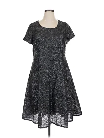 Pre-owned Torrid Cocktail Dress In Silver