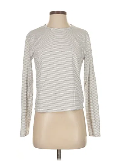 Pre-owned Athleta Long Sleeve T-shirt In Silver