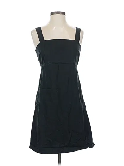 Pre-owned Uniqlo Casual Dress In Black