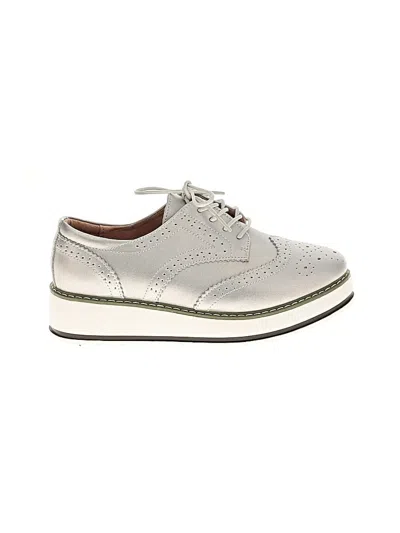 Pre-owned Fashion Sneakers In Silver