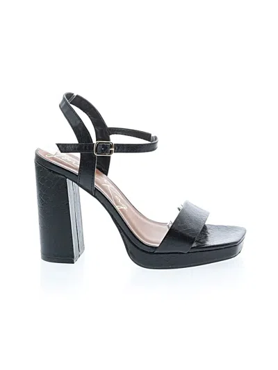 Pre-owned London Rag Sandals In Black