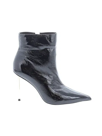 Pre-owned Bcbgmaxazria Ankle Boots In Black