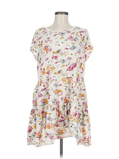 Pre-owned Umgee Casual Dress In White