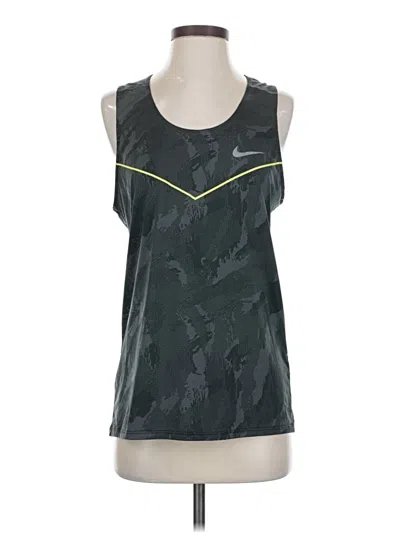 Pre-owned Nike Active Tank Top In Green