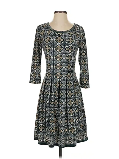 Pre-owned Max Studio Casual Dress In Green