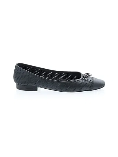 Pre-owned Saks Fifth Avenue Flats In Black