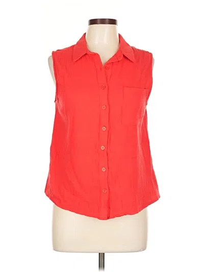 Pre-owned True Craft Sleeveless Button Down Shirt In Red