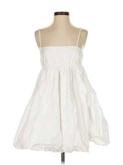 Pre-owned Solid & Striped Casual Dress In White