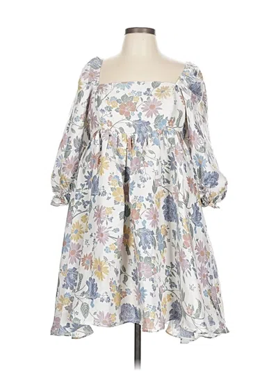 Pre-owned Storia Casual Dress In White