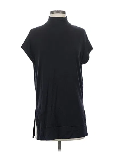 Pre-owned Athleta Short Sleeve Turtleneck In Black