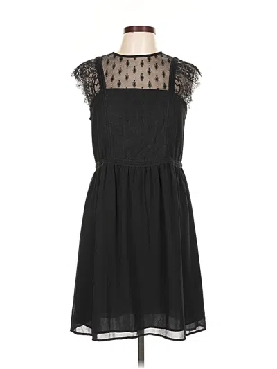 Pre-owned H&m Casual Dress In Black