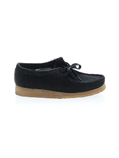 Pre-owned Clarks Flats In Black